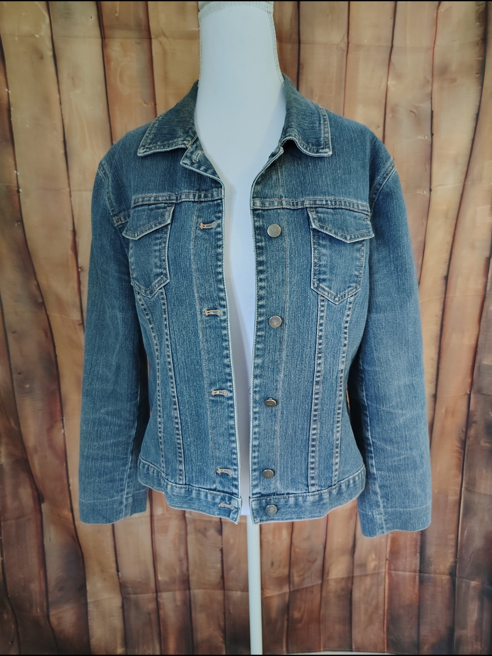 Tahari Vintage Wash Blue Denim Jacket Size Large